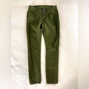 Patagonia straight leg pant. Size 8.